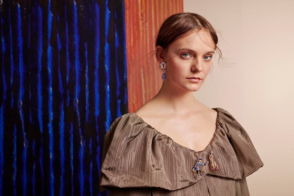 VCA-Pressroom_RJ-Sonia_Sieff-06-HD.jpg VCA-Pressroom_RJ-Sonia_Sieff-06-HD.jpg