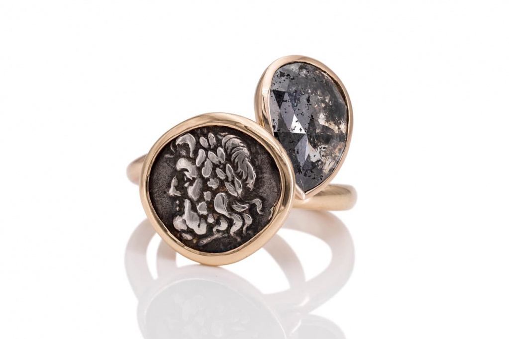 twentyten_jewelry_rings_with_coins.jpg twentyten_jewelry_rings_with_coins.jpg