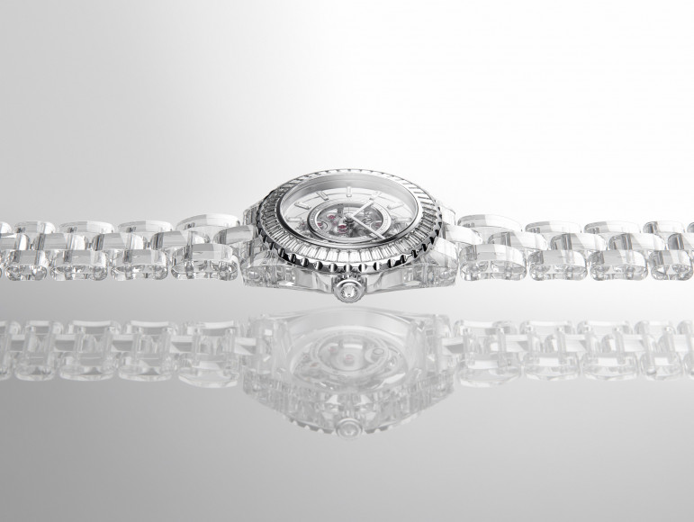 J12 X-Ray, Chanel