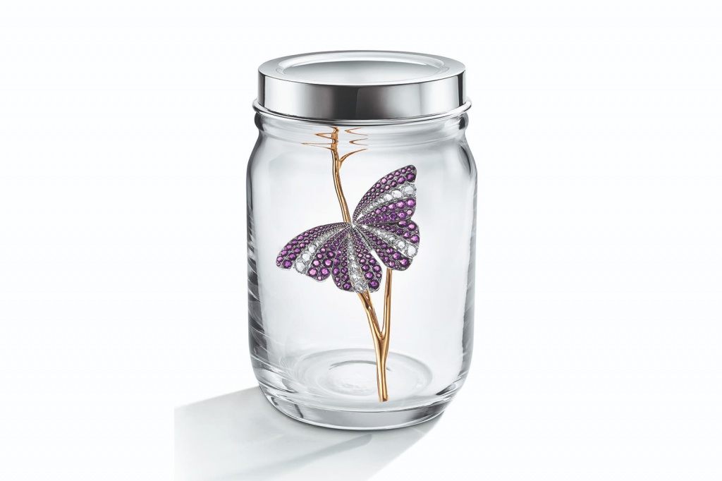 Tiffany_co_A-purple-sapphire-an_6102.jpg Tiffany_co_A-purple-sapphire-an_6102.jpg
