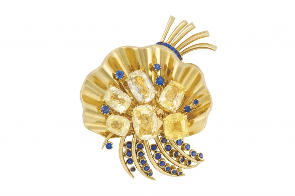 Gold__Yellow_Sapphire_and_Sapphire_Flower_Clip__Van_Cleef___Arpels.jpg Gold__Yellow_Sapphire_and_Sapphire_Flower_Clip__Van_Cleef___Arpels.jpg