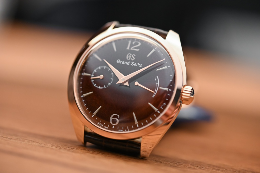 Red-Dial-Buying-Guide-Grand-Seiko-Elegance-SBGK002-red-amber-dial.jpg