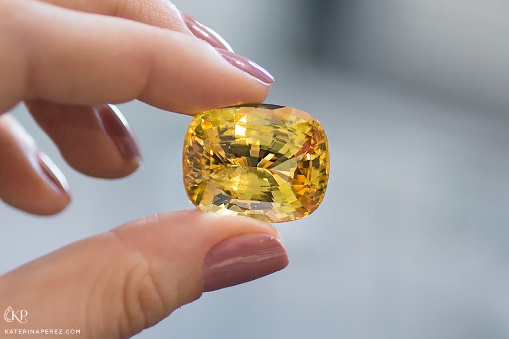 PIAT-YELLOW-SAPPhire.jpg PIAT-YELLOW-SAPPhire.jpg