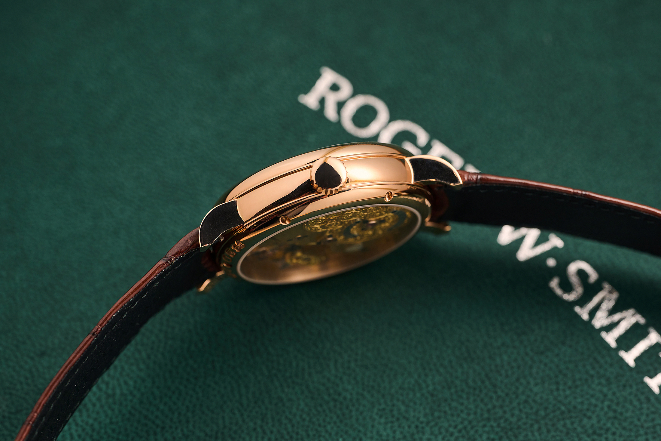 Roger Smith Series 6