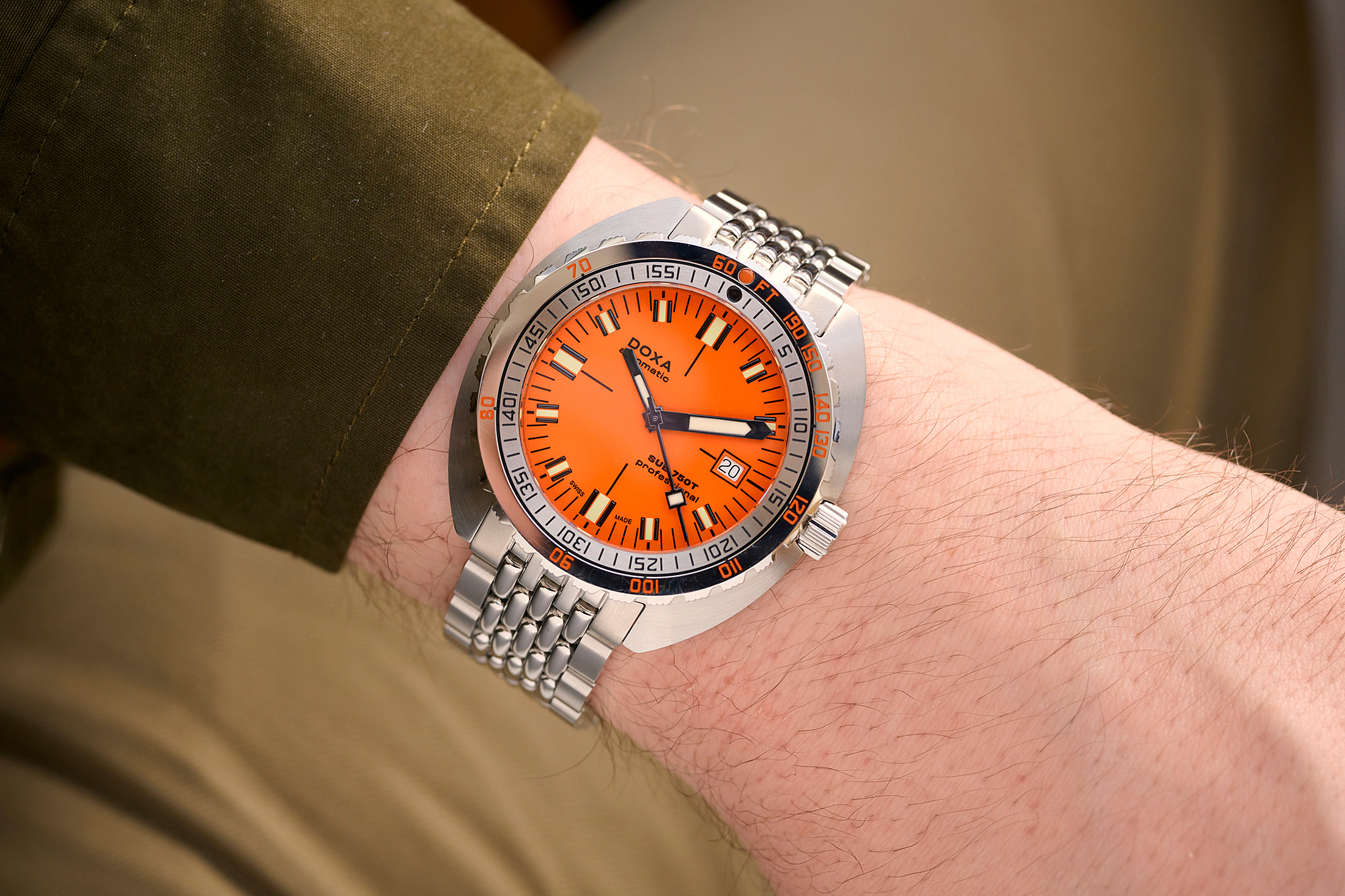 Doxa SUB 750T на резиновом ремешке