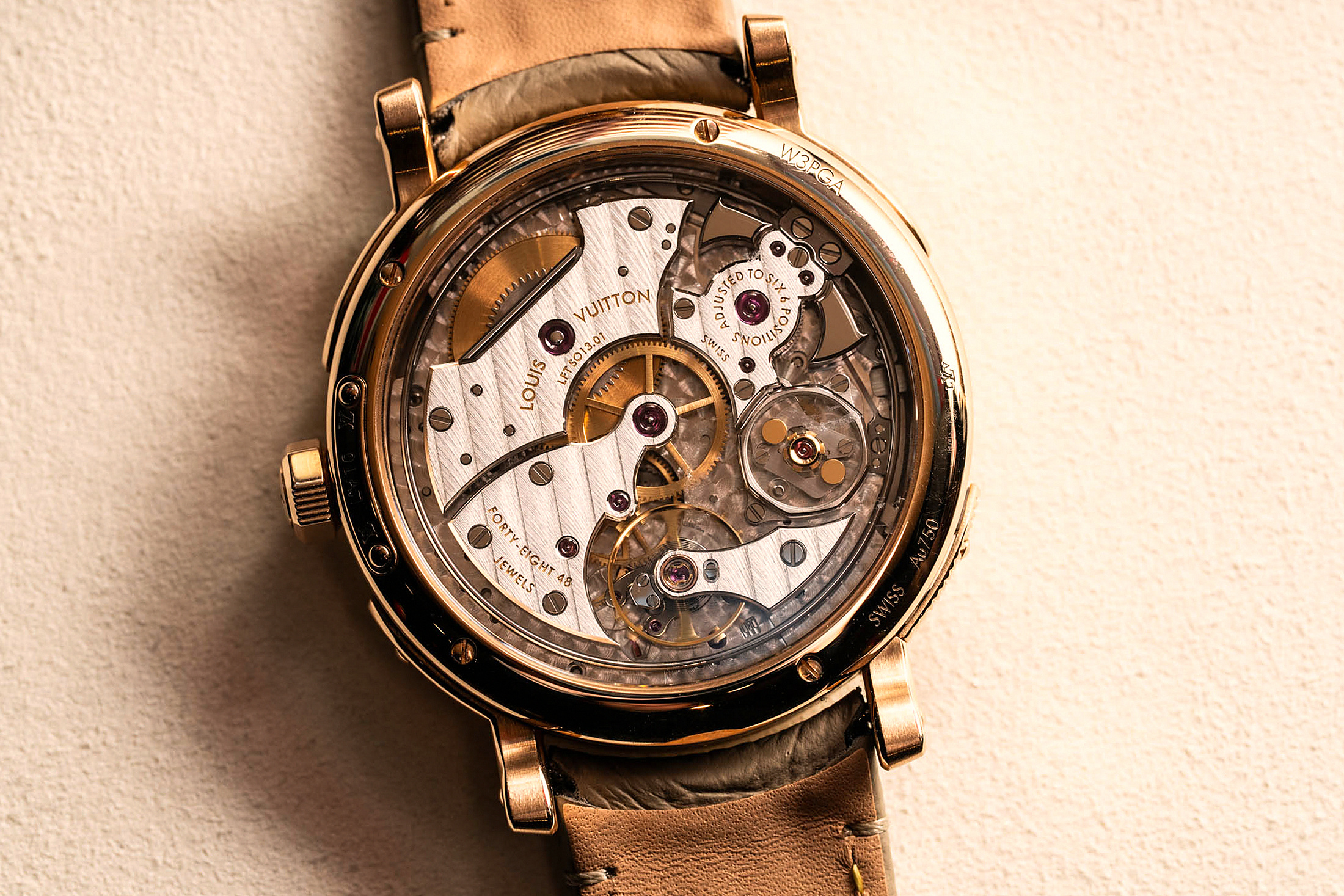 Вид на заднюю крышку Escale Minute Repeater
