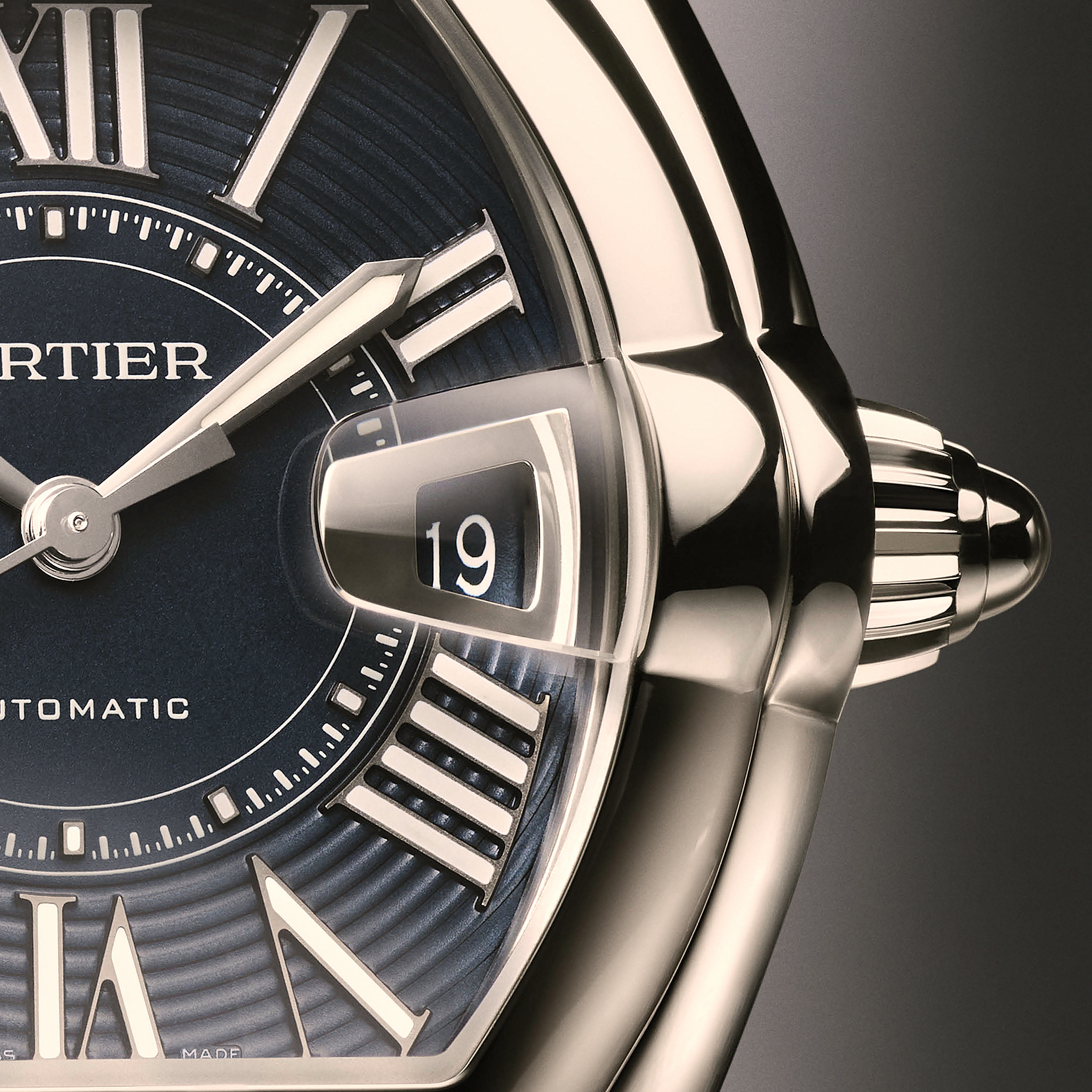 Часы Cartier Roadster
